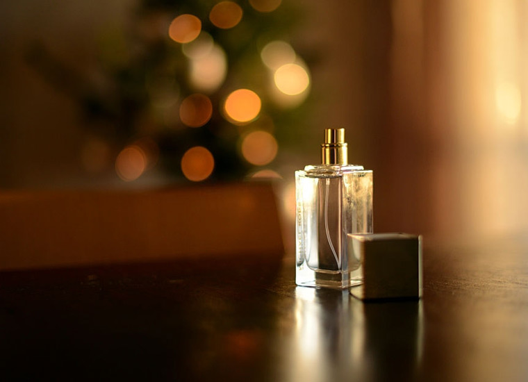گروه عطر روحانی ، بهترین عطر فروشی مشهد ، بهترین عطرهای مردانه ، بهترین عطرهای زنانه ، عطر و ادکلن
