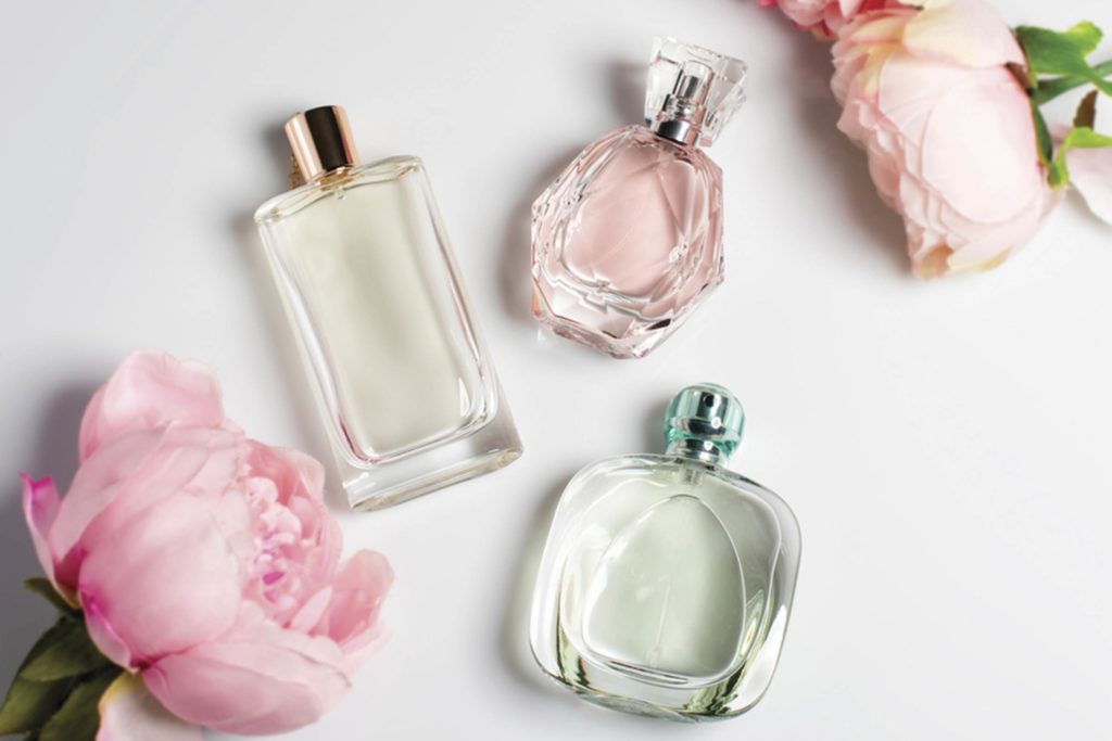 گروه عطر روحانی ، بهترین عطر فروشی مشهد ، بهترین عطرهای مردانه ، بهترین عطرهای زنانه ، عطر و ادکلن